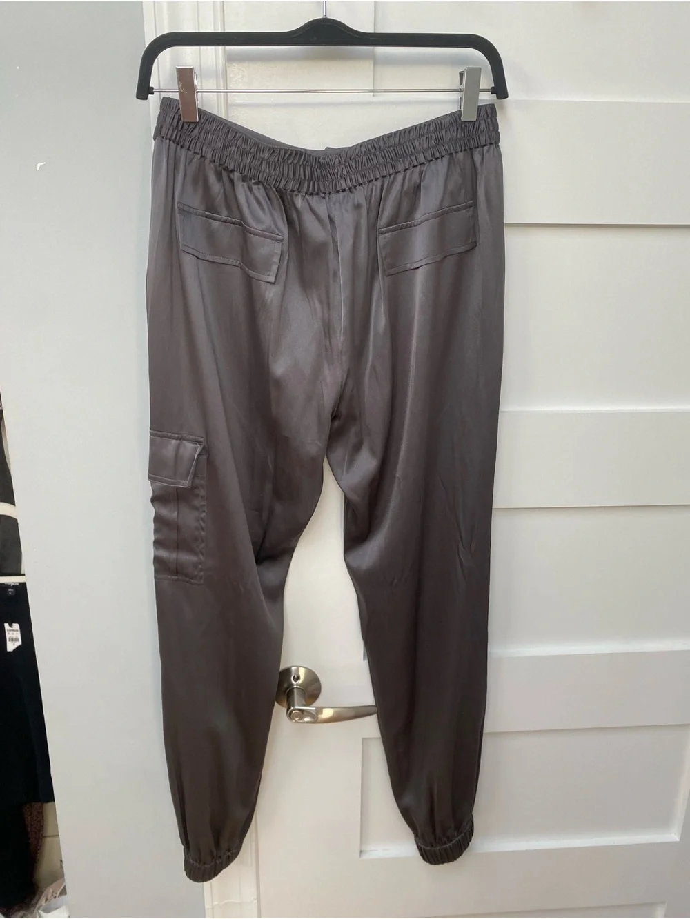 Go silk, silk Woven Cargo Jogger Pants in silver gray size small